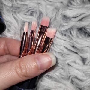 Rose Gold Makeup Brush Set